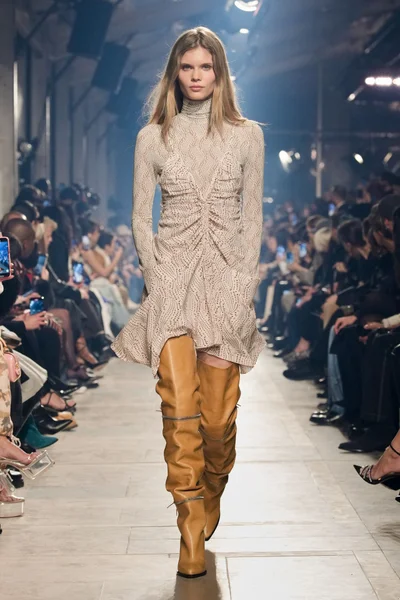 Look 6